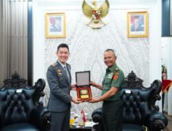 TNI dan SAF Hadapi : ‘Ancaman Siber Melalui Dialog dan Latihan’