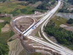 Percepat Menuju Kawasan Danau Toba Kementerian PU Bangun Jalan Tol