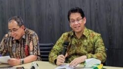 Purbaya: Pegawai Bea Cukai Nongkrong di Starbucks Terancam Dipecat