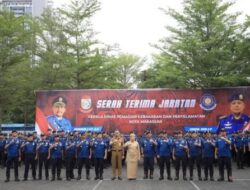 HUT Kota Makassar ke 418, Damkar Bikin Atraksi Bersama Masyarakat