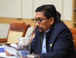 DPR Tuding Kejagung Takut Tangkap Silfester Matutina