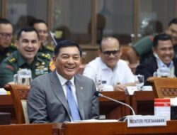 Menhan Rapat Bersama Komisi 1 DPR Menekankan Penegakan Hukum