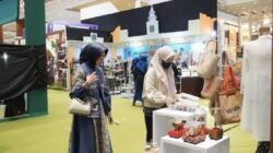 Produk Kerajinan Jabar Diserbu Pembeli di JICC Senayan
