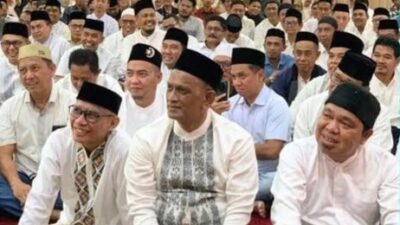 Mentan dan Wakil Bupati Wajo  Tarwih Bersama di AAS Building