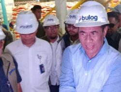 Stok Beras di Sulsel Menembus Batas, Amran: Indikator Program Produksi Pangan Berjalan Efektif