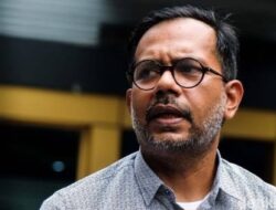 Haris Azhar: Jalan Mulia Profesi Advokat, “Tajam Menembus Bukan Mengelus”