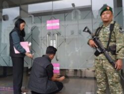 Terima Kucuran KPR Ratusan Miliar, Kejari Karawang Segel Kantor PT. BAS