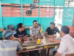 Bhabinkamtibmas Desa Bekawan Koordinasi Pendataan Lahan Jagung Bersama Warga