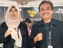Roy Suryo Bersama dr. Tifauzia Tyassuma Ditangkap Namun Silfester Matutina Bebas Bergentayangan