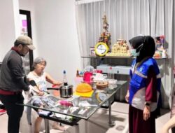 Usai Kaka Perempuan Ditangkap, Terpidana Korupsi Kredit Fiktif  Menyerahkan Diri ke Kejari Surabaya