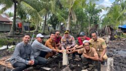 Polsek Kateman Gelar Peletakan Batu Pertama Program Bedah  Rumah Dalam Rangka Hari Bhayangkara Ke-80