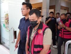 Minta ‘Uang Jago’ Tiga Pejabat Siak Jadi Tersangka