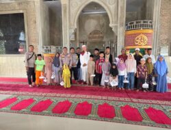 Ekspedisi Merah Putih Presisi Polres Rokan Hilir Hadir di Panipahan, Salurkan Sedekah Makanan untuk Anak Yatim di Wilayah Terdepan