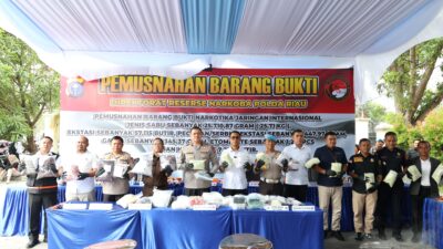 Polda Riau Musnahkan Narkoba Rp. 69,7 Miliar, Gagalkan Jaringan Internasional dan Selamatkan Hampir Sejuta Jiwa