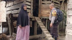 Bhabinkamtibmas Desa Keritang Sambangi Peternak Kambing, Dukung Program Asta Cita Ketahanan Pangan Nasional