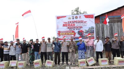 Ekspedisi  Merah Putih Presisi Polda  Riau Tanam 810 Mangrove, Salurkan Bantuan pada Masyarakat Pesisir Sinaboy