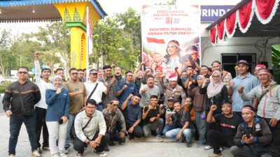 HUT RI ke-81, Ditbinmas dan Bid Humas Polda Riau Bersama Insan Pers Satukan Semangat Merah Putih