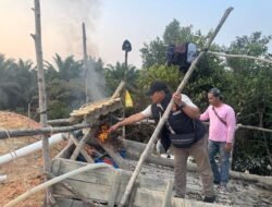 Polsek Singingi Tertibkan Dua Rakit PETI di Desa Kebun Lado