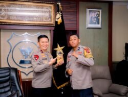 Dukung Produk Olahan Mentawai, Wakapolda Sumbar Apresiasi Usaha UMKM Keripik Pisang Bhabinkamtibmas Banuaran