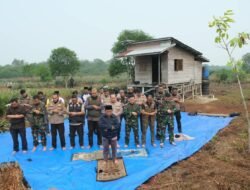 Kapolda Riau dan Pangdam Tinjau Karhutla di Inhu, Gelar Salat Istisqa Memohon Hujan
