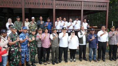 Kapolda Riau Bersama Pangdam XIX dan Menteri Kehutanan Bahas Restorasi Gambut dan Cegah Karhutla 