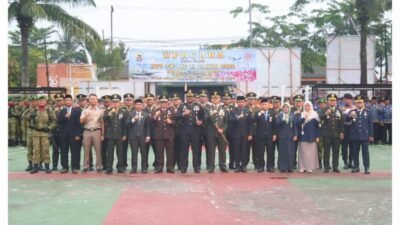 Hadiri Upacara Peringatan HUT ke-81 TNI Tahun 2026, Bupati Kampar Ucapkan Selamat