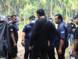 Polres Inhil Dampingi Ekshumasi Jenazah (E. S) , Tim Forensik Lakukan Autopsi