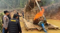 Polres Kuansing Tertibkan PETI, Enam Rakit Dimusnahkan dari Dua Lokasi