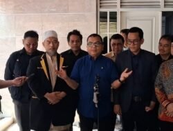 Masalah  ‘Pasal Selundupan’ Deni Indrayana Laporkan KPU ke DKP